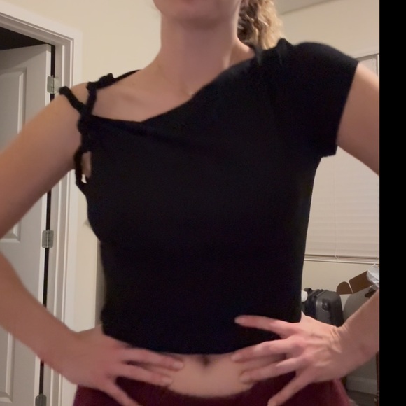 Beige Botany Knit Crop Top Twist Asymmetric Sleeves Medium New - Picture 2 of 9